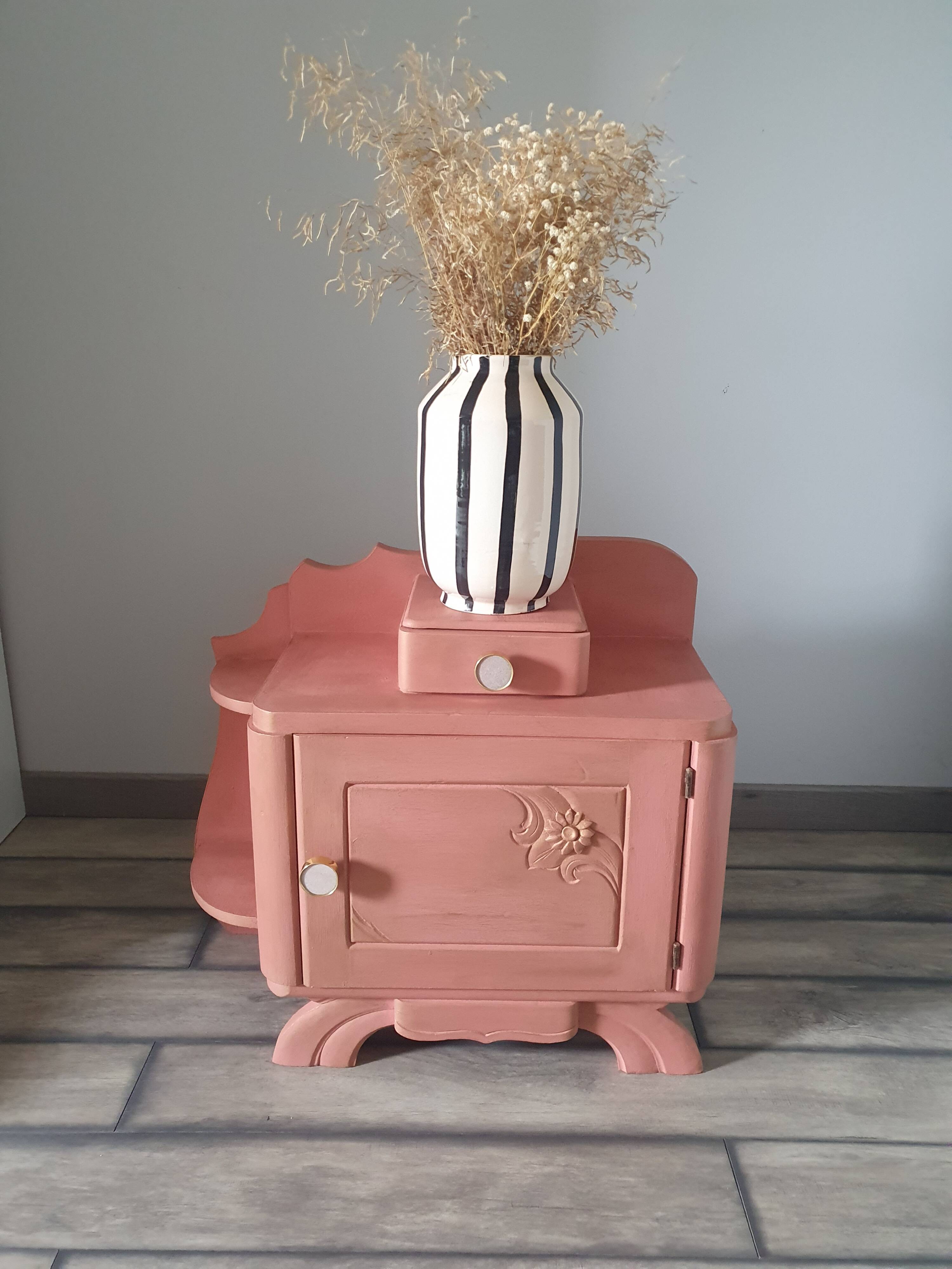 Occasional furniture