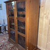 Bookcase - English display cabinet in mahogany and brass