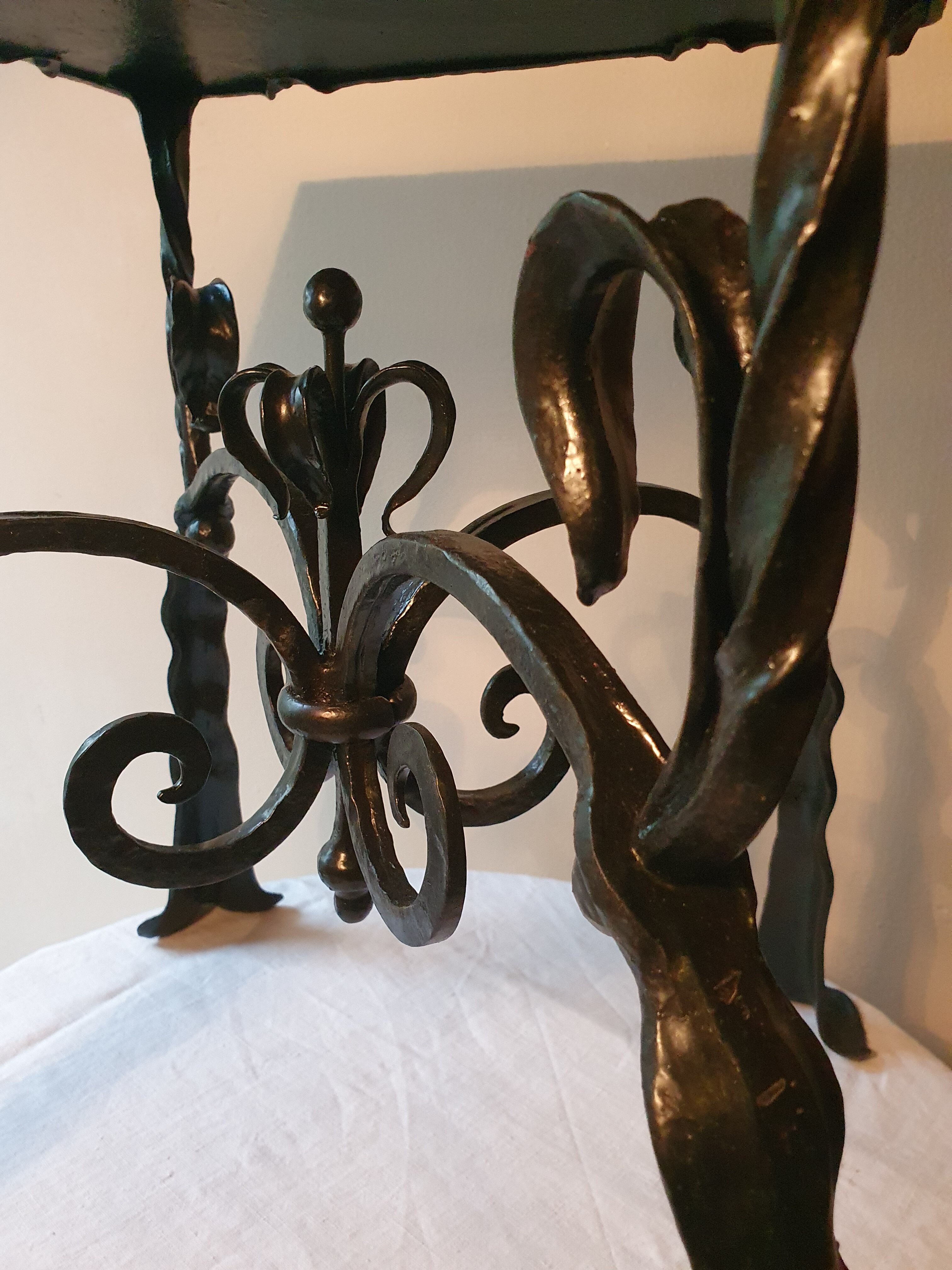 Fifth wheel, forged steel side table