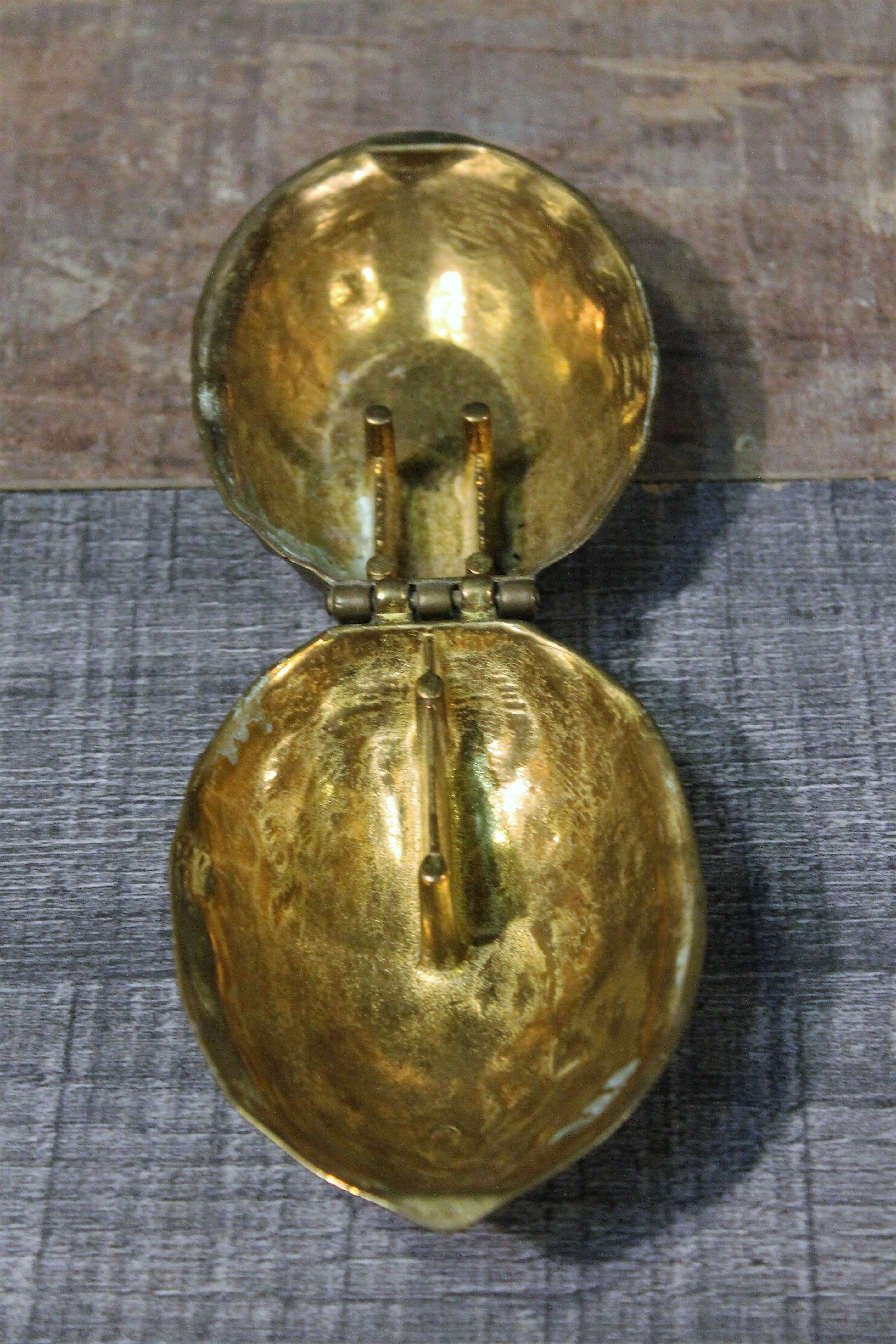 Ashtray nuts 1960
