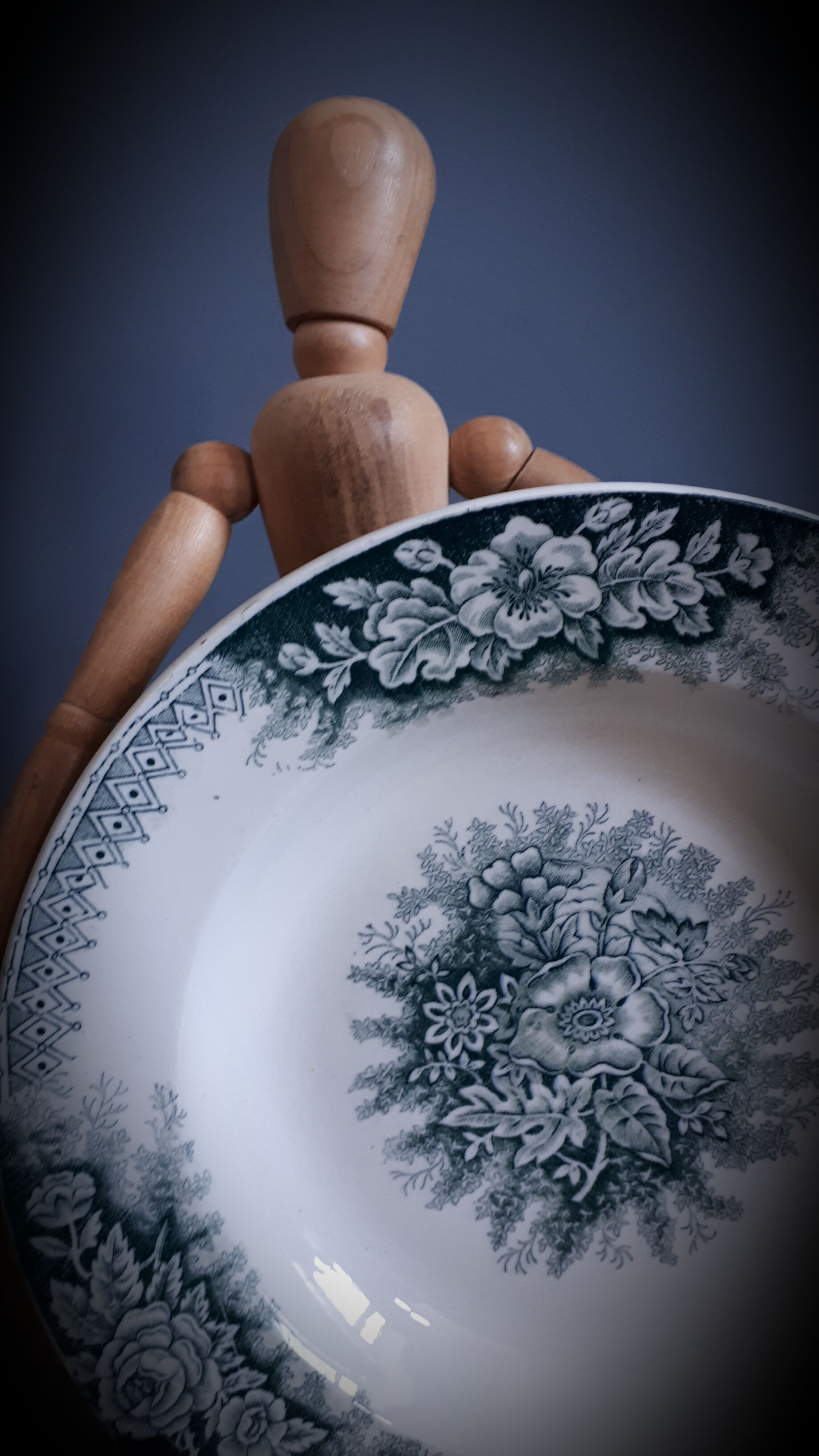 Geranium Garden Plate