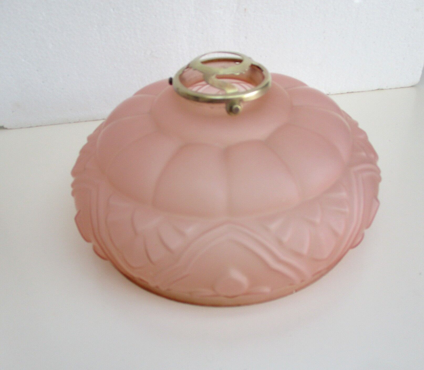 Suspension art deco lampshade pink glass paste