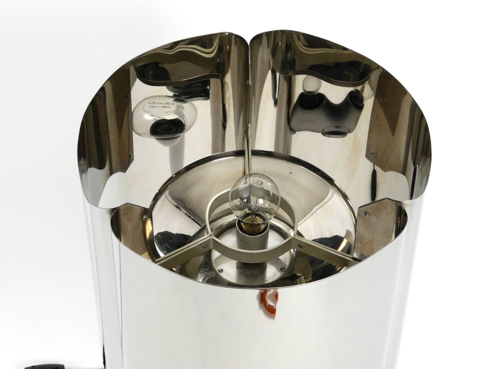 Heavy huge XXL 1970s metal chrome table lamp with metal shade | Heigh 75 cm