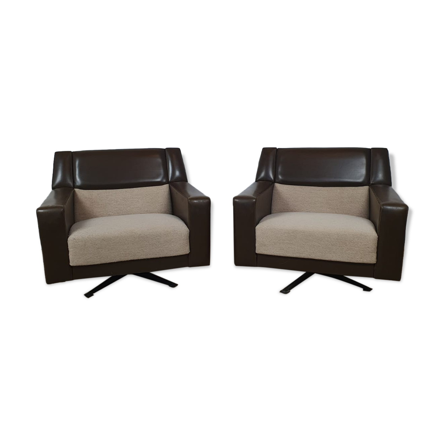 Pair of armchairs 70s