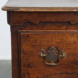 Antique English 18th Century Chest of Drawers with 5 Drawers