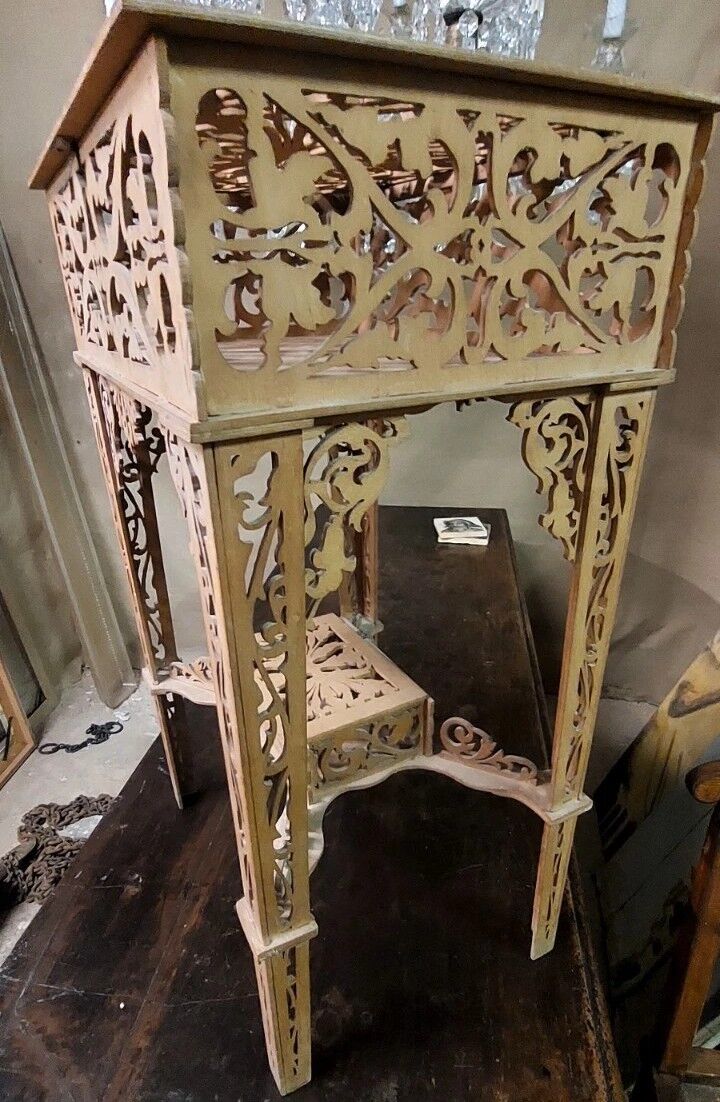 Rare antique wooden arch table, signed Amati, Turin, early 20th century Art Nouveau