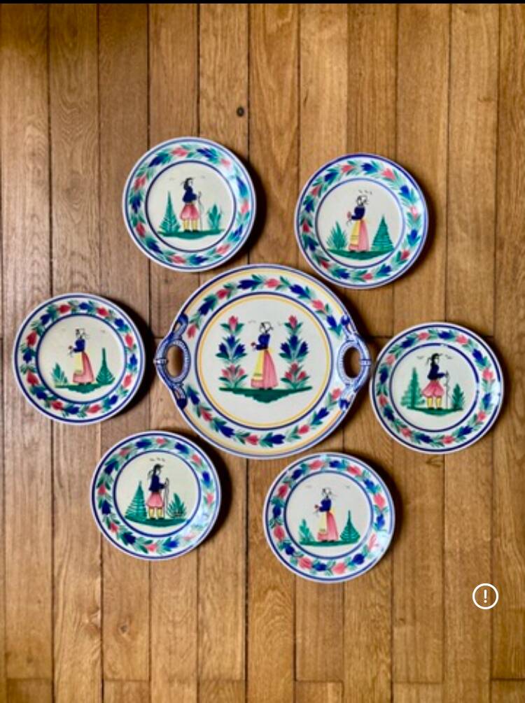 Henriot Quimper dessert service