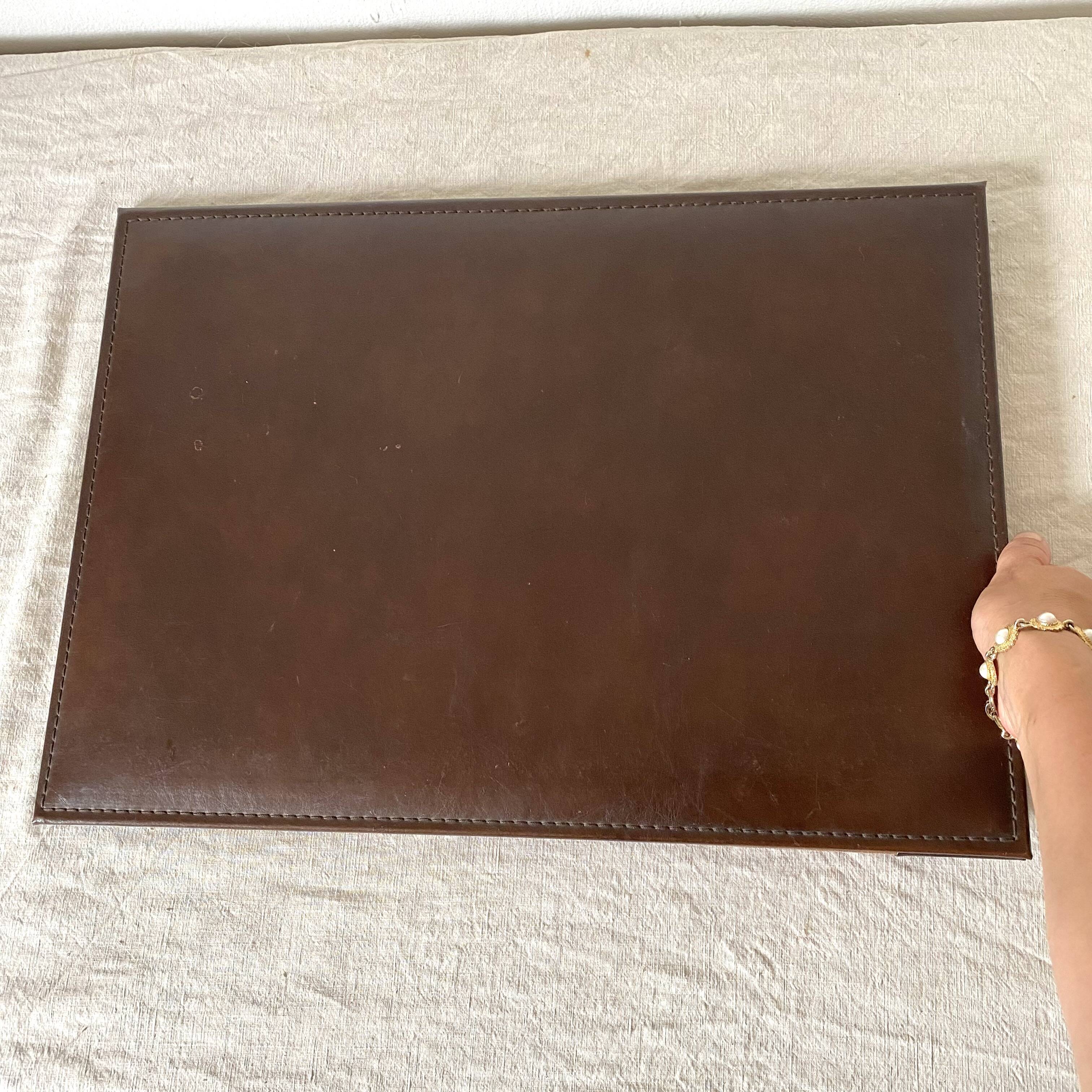 Leather underhand for office