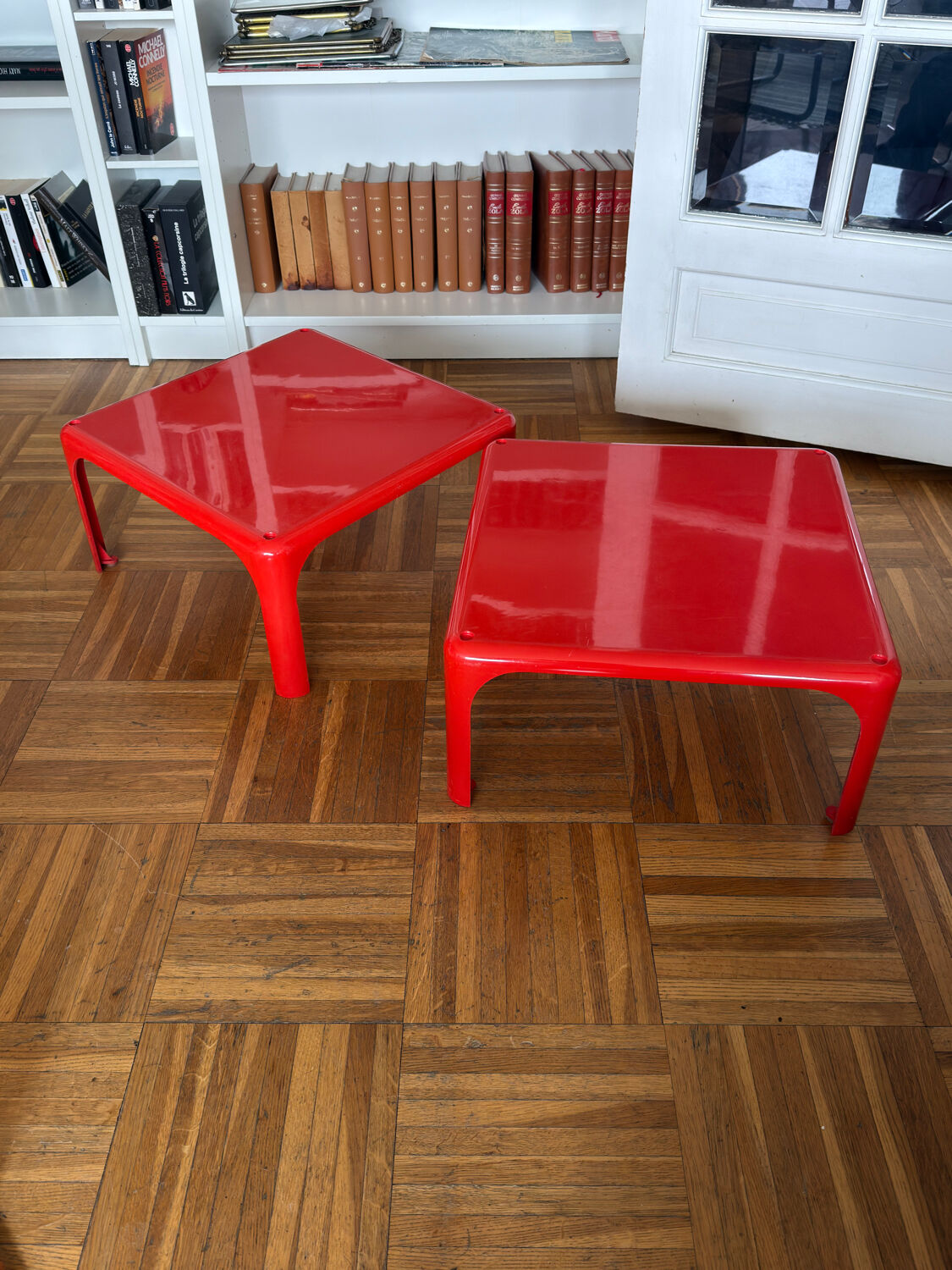 2 stackable tables Demetrio 45 by Vico Magistretti for Artemide