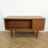 Scandinavian desk on wheels - 482
