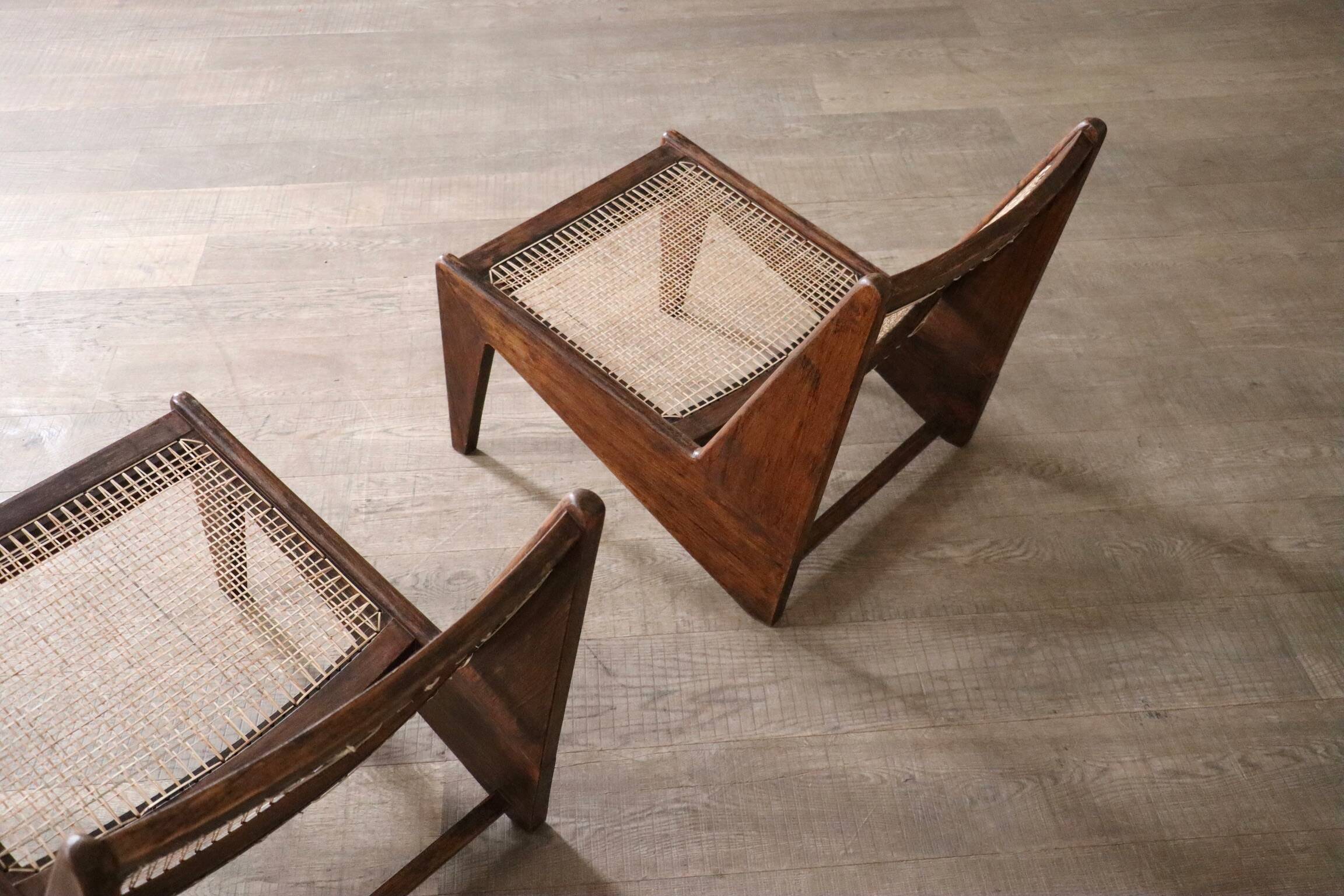 Chaises Kangourou Pierre Jeanneret PJ-SI-59, Inde, 1955