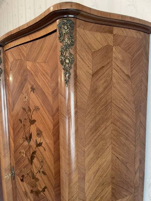 Louis XV style bedroom wardrobe