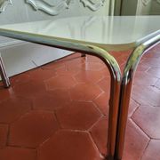 Chrome coffee table 70