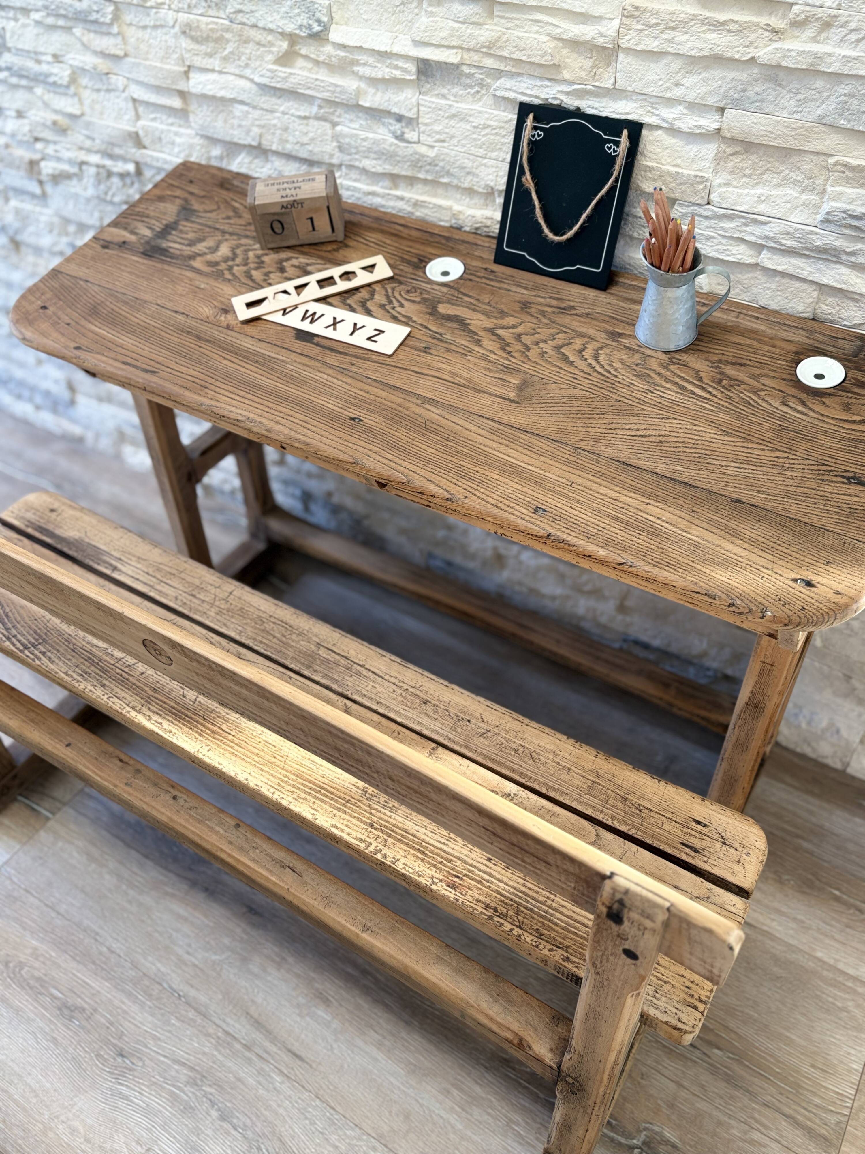 Pupitre ancien enfant