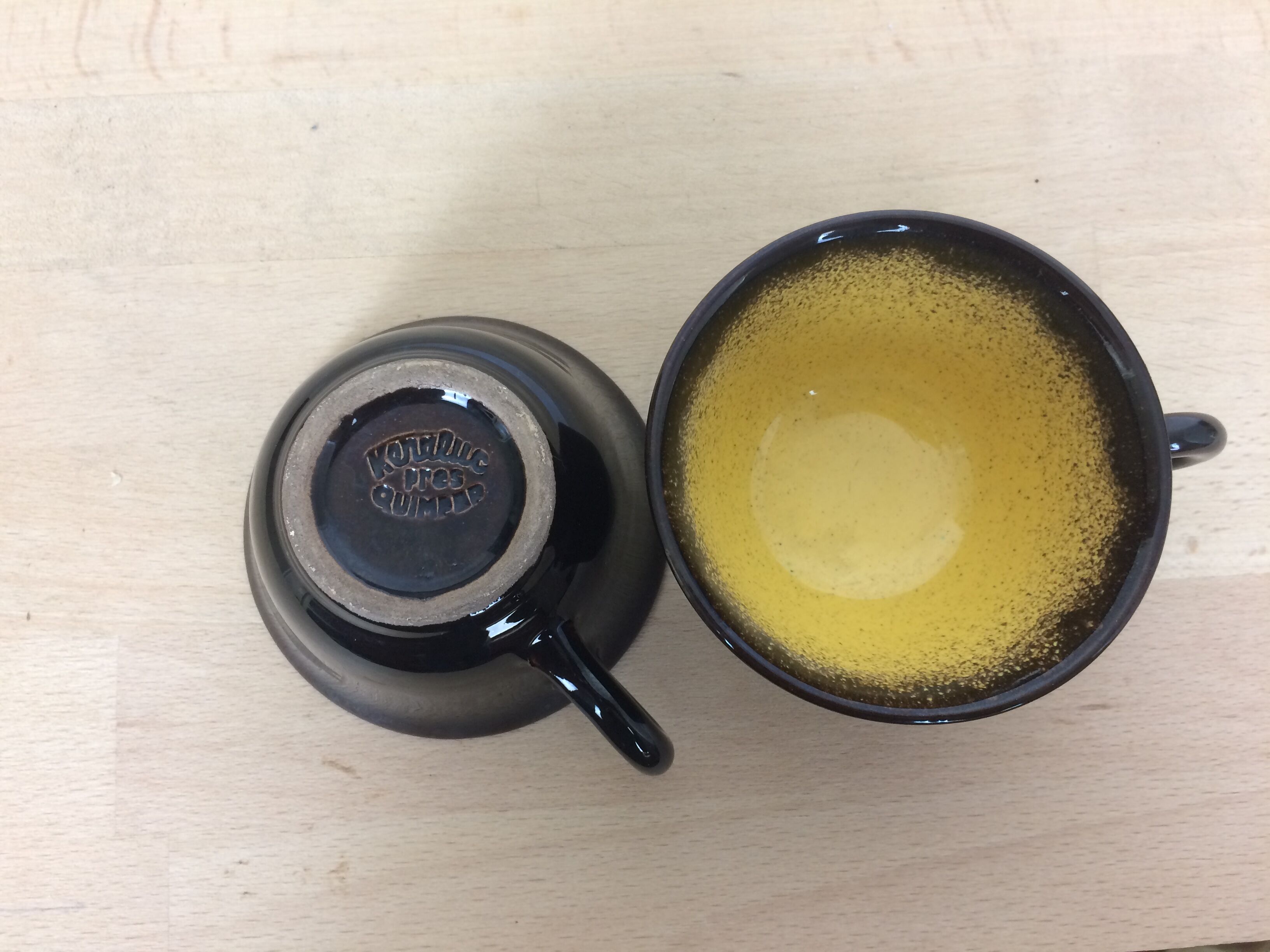 2 cup Keraluc Quimper set in green and yellow ceramic