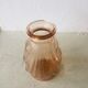 Vase vintage en verre rose