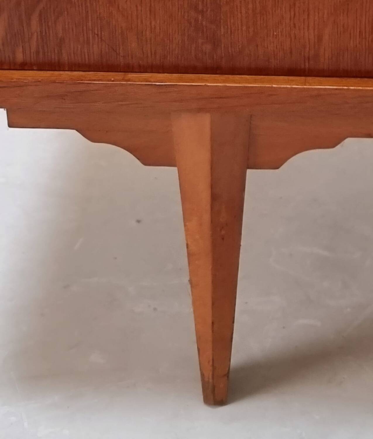 Tableau supérieur du milieu du siècle