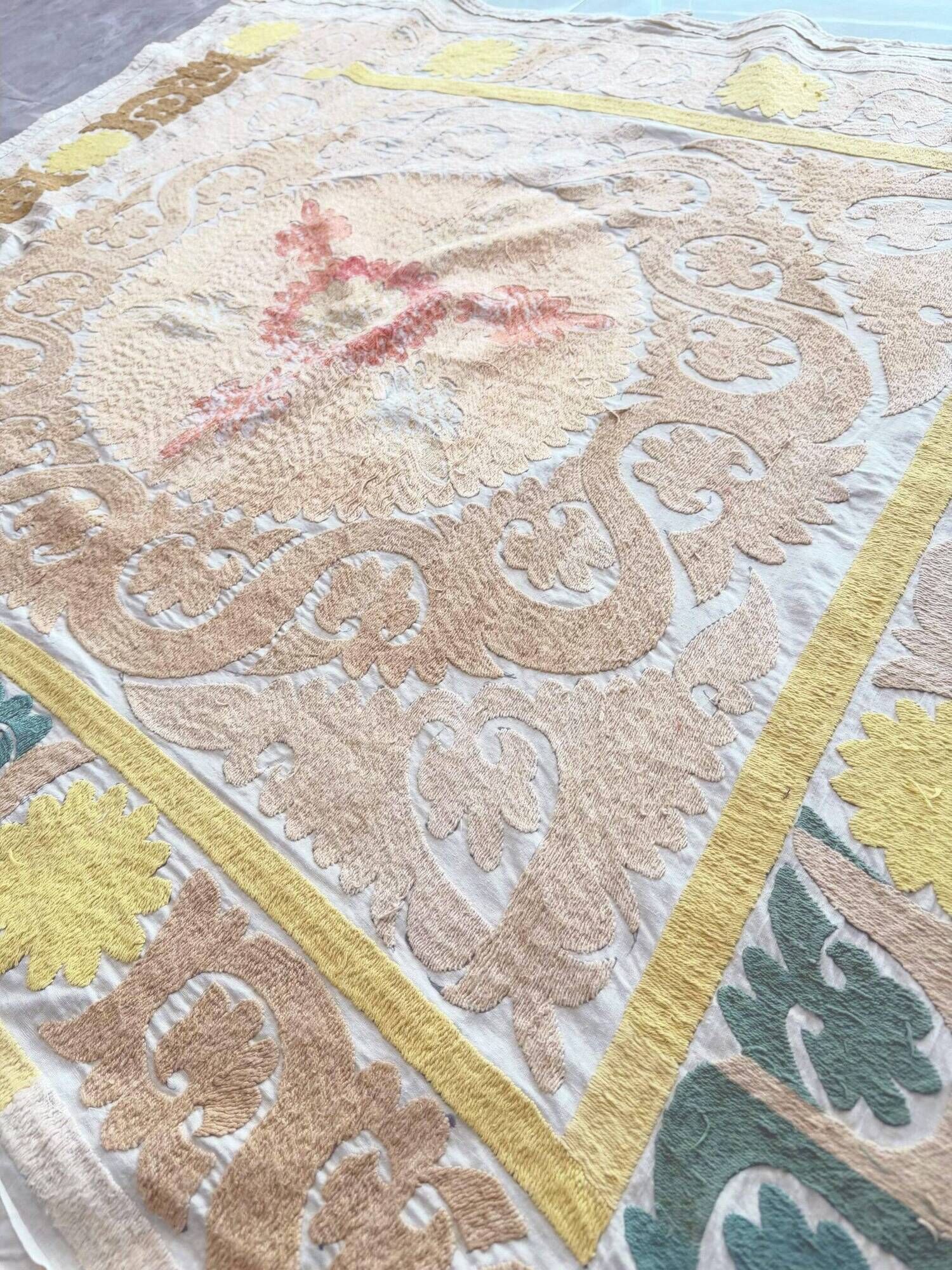 Vintage hand-embroidered tablecloth 128x142 cm