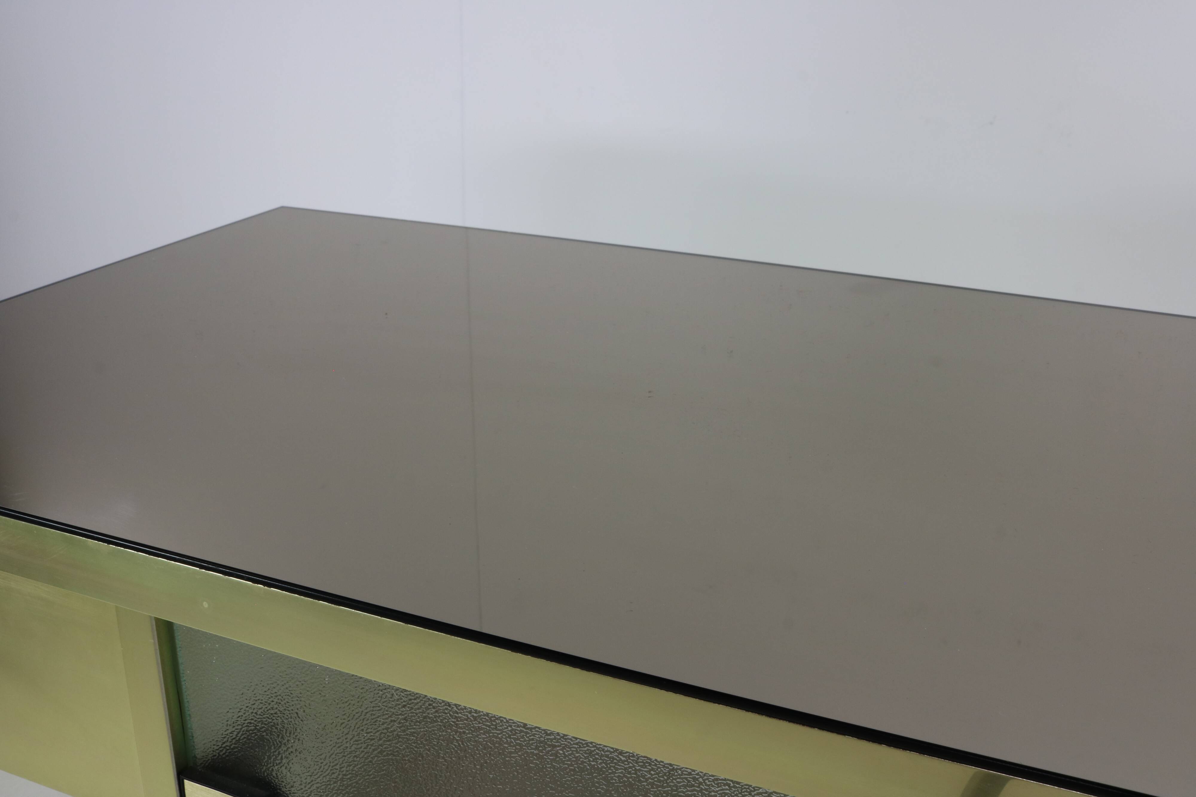 Seventies design bar cabinet by Harvey Guzzini for Stilglass Donati