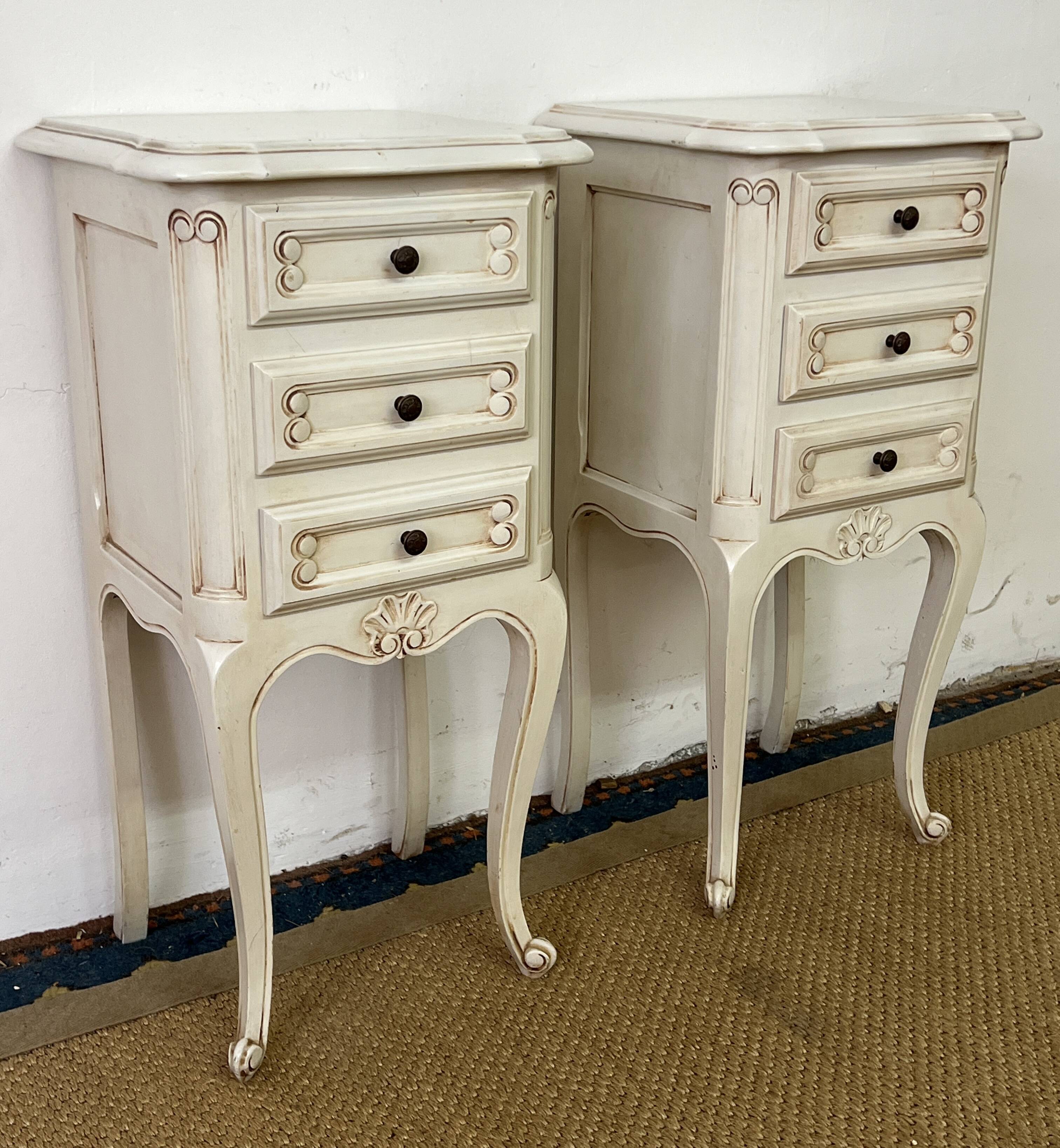 Pair of antique Louis XV style bedside tables, 3 drawers