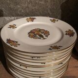 Full table service Porcelain Limoges SD from 1930.  74 pieces total