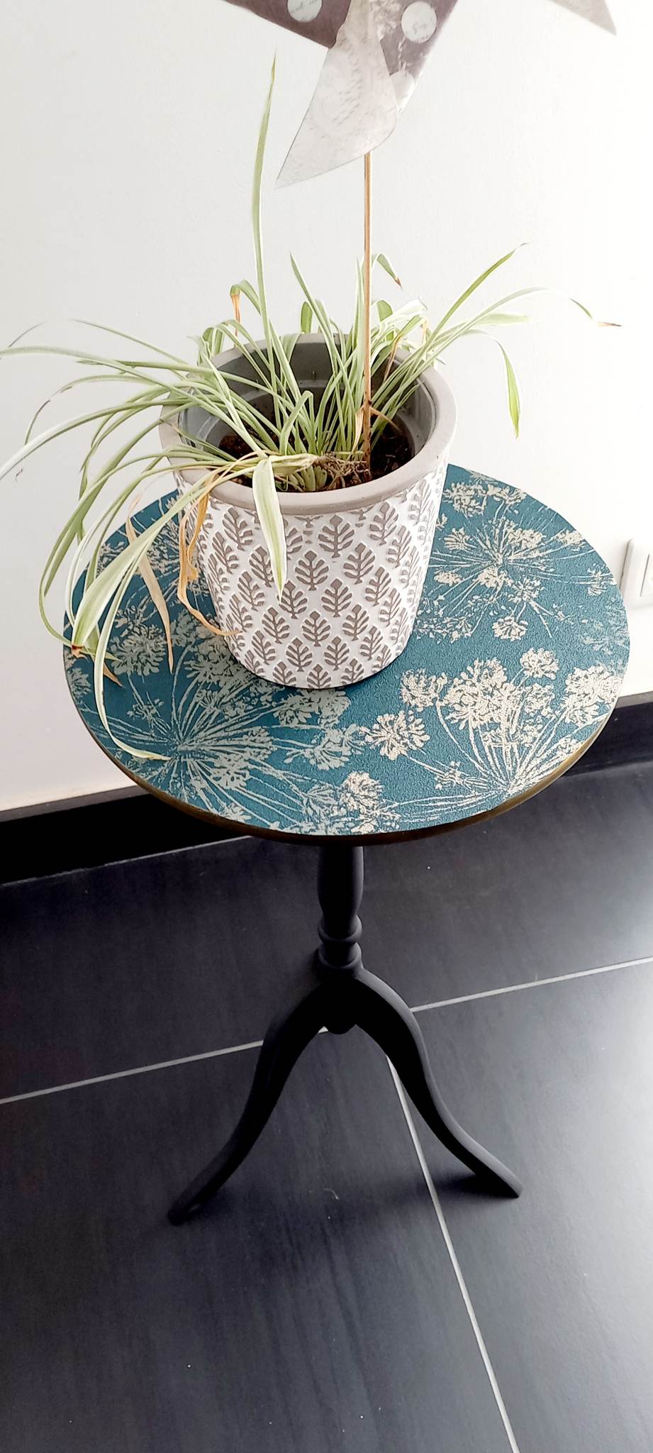 Vintage pedestal table restyled, antique pedestal table