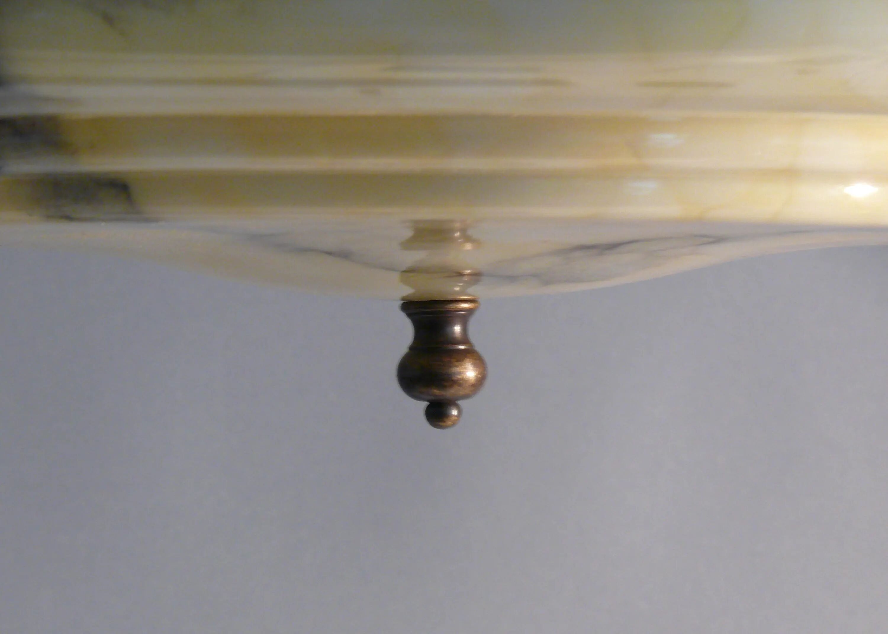 Grand plafonnier Art Déco en beige - années 1930-1940