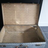 60' vintage vintage undue metal travel case