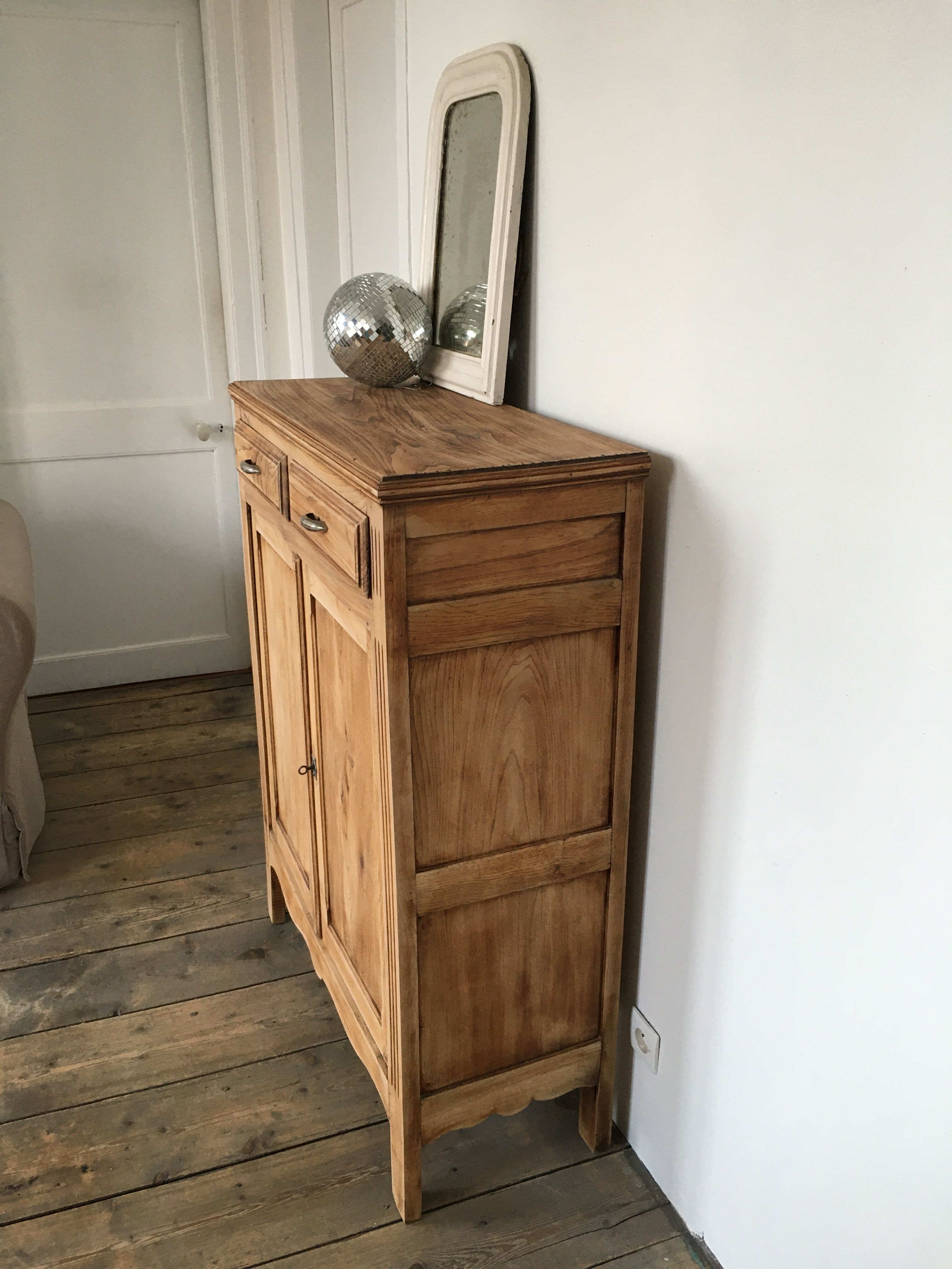 Parisian buffet raw wood