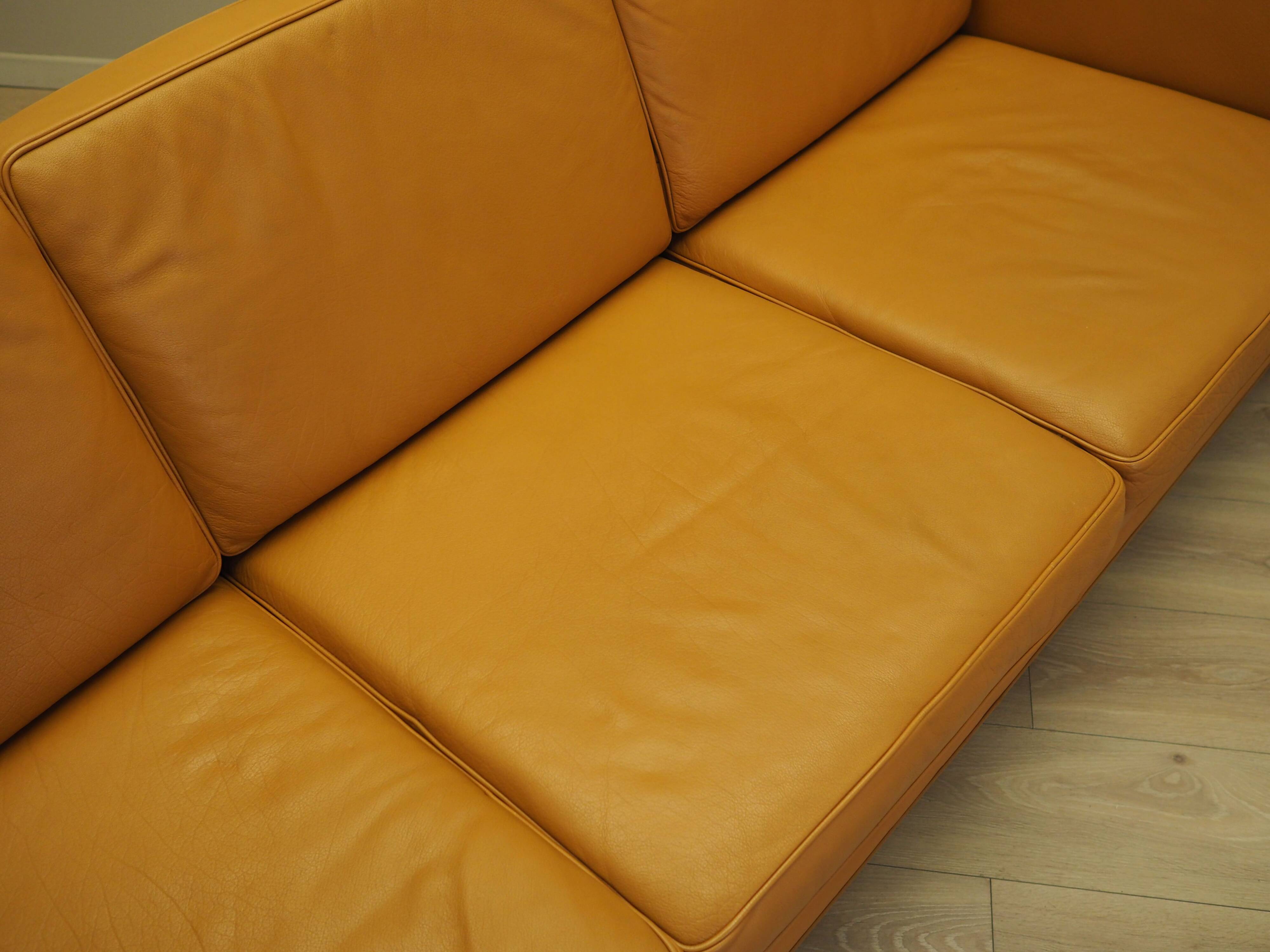 Orange leather sofa, Danish design, 1970s, production: Denmark