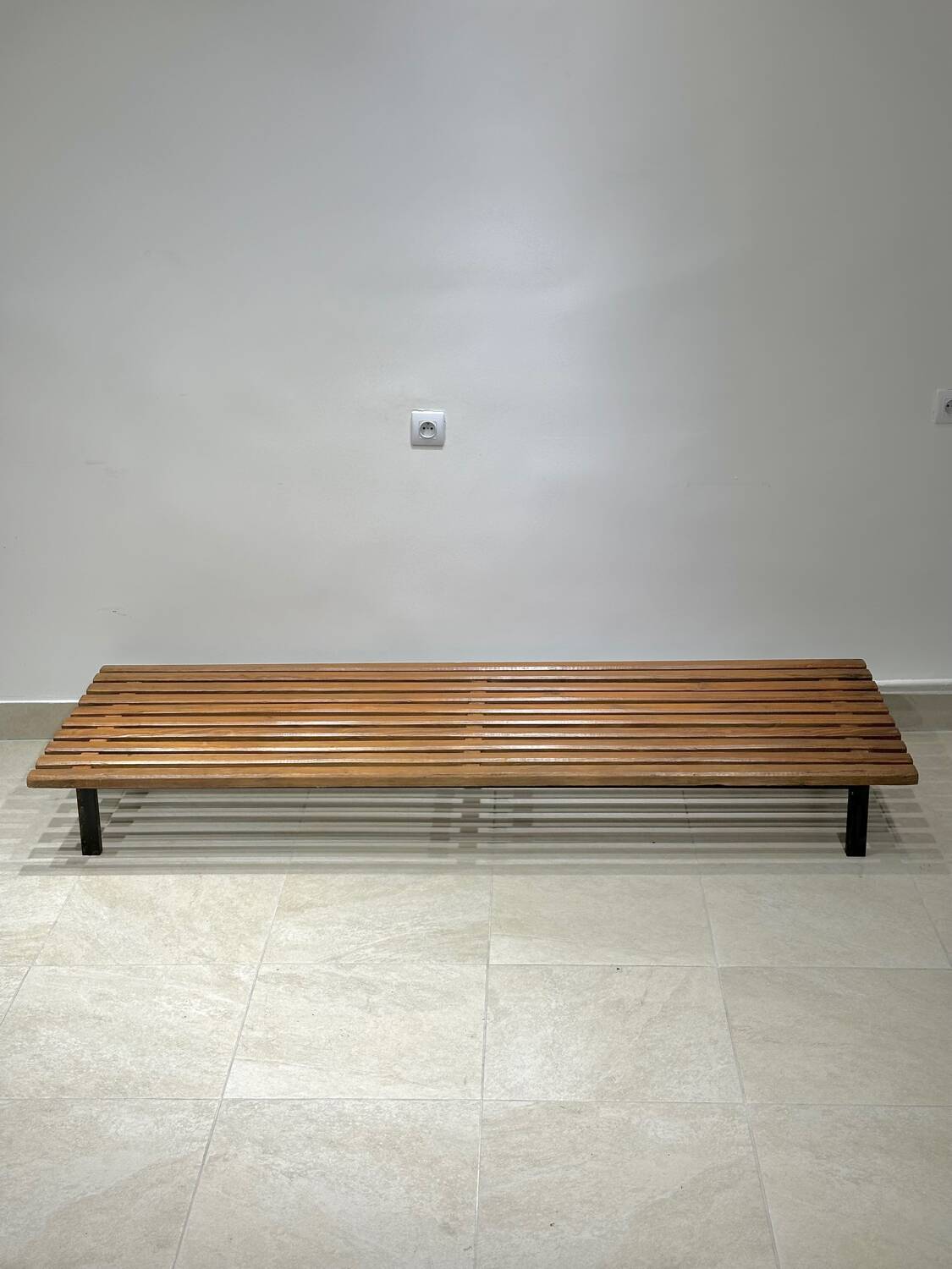 Banquette Cansado de Charlotte Perriand
