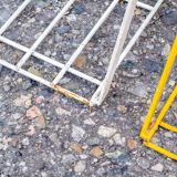 Chaises empilables en fer brutaliste Italie 70s