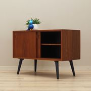 Buffet en teck, design danois, années 1970, production: Danemark