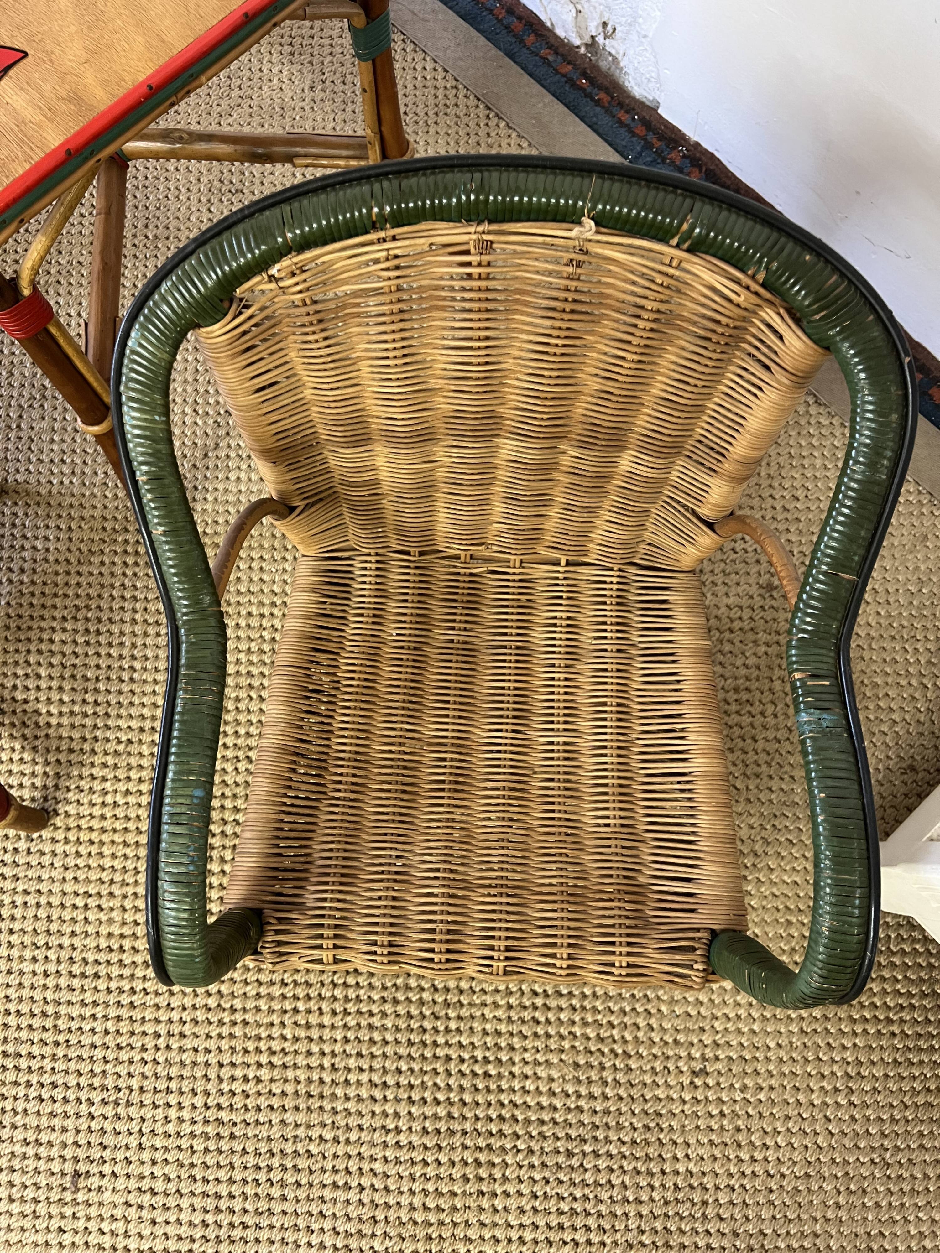 Set table and armchairs, children's rattan living room