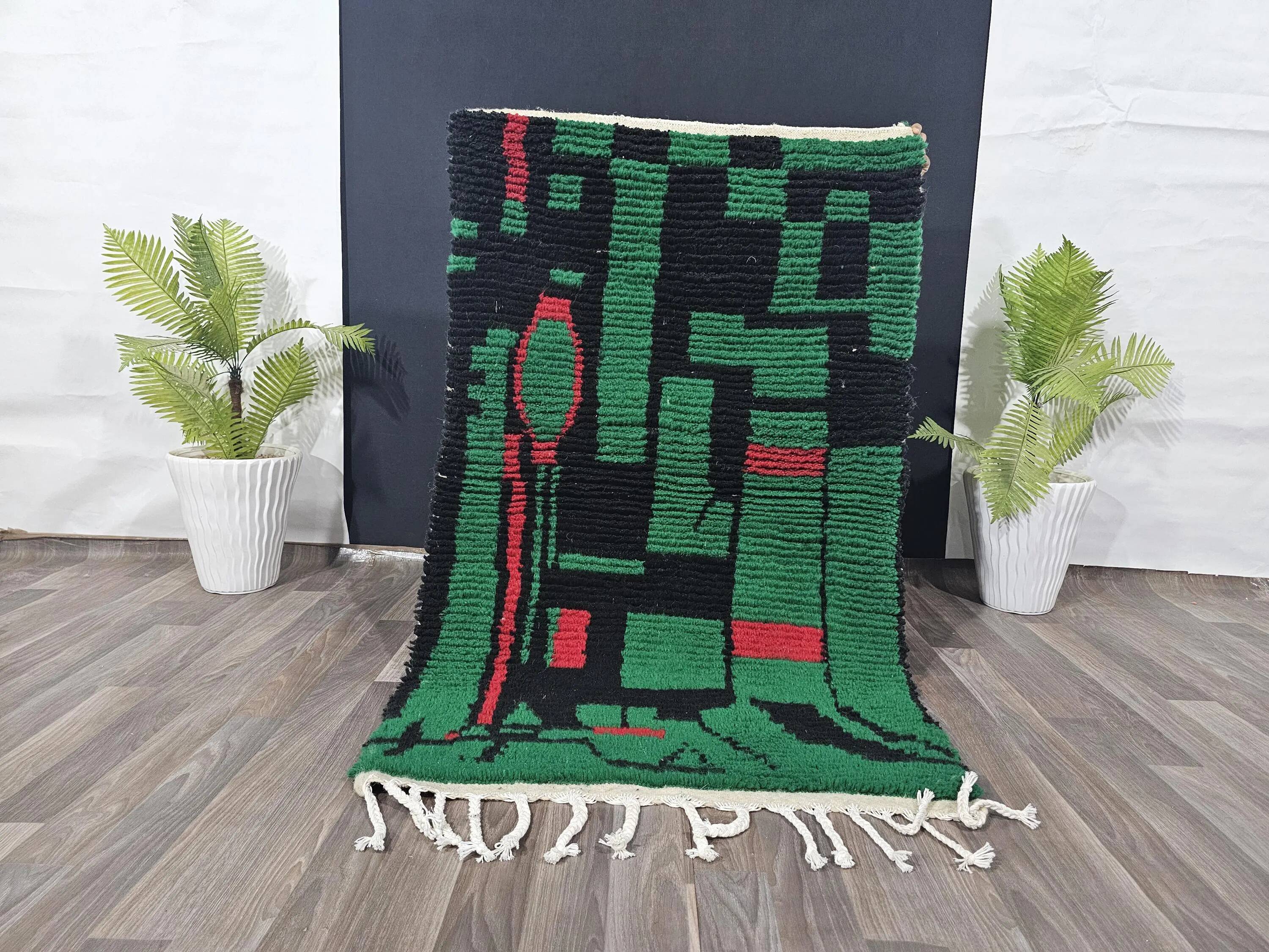 Handwoven Moroccan rug 3x2 m