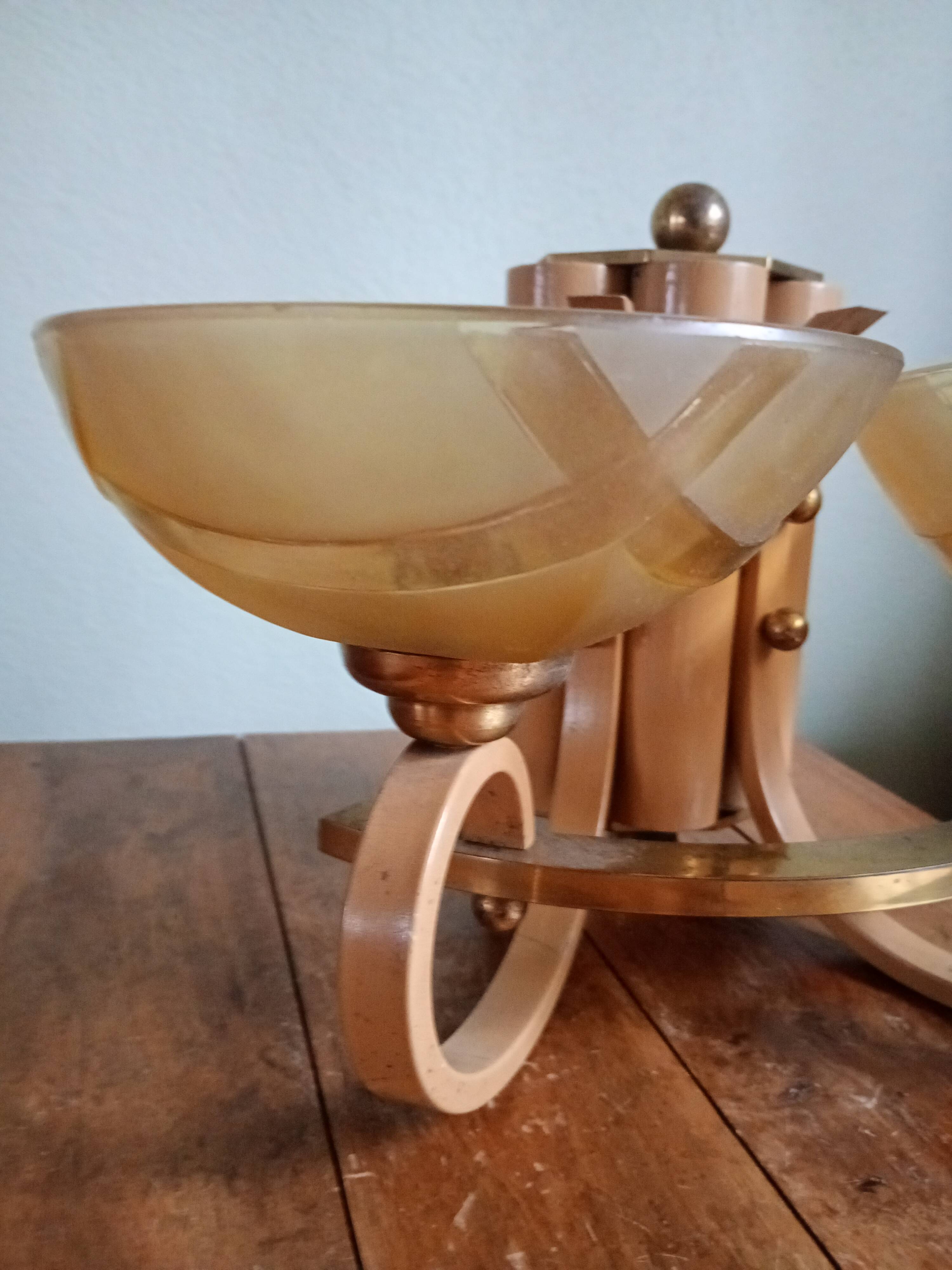 Double retro wall light - painted wood & brass - amber yellow frosted glass cups