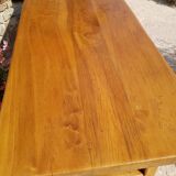 Farmhouse table