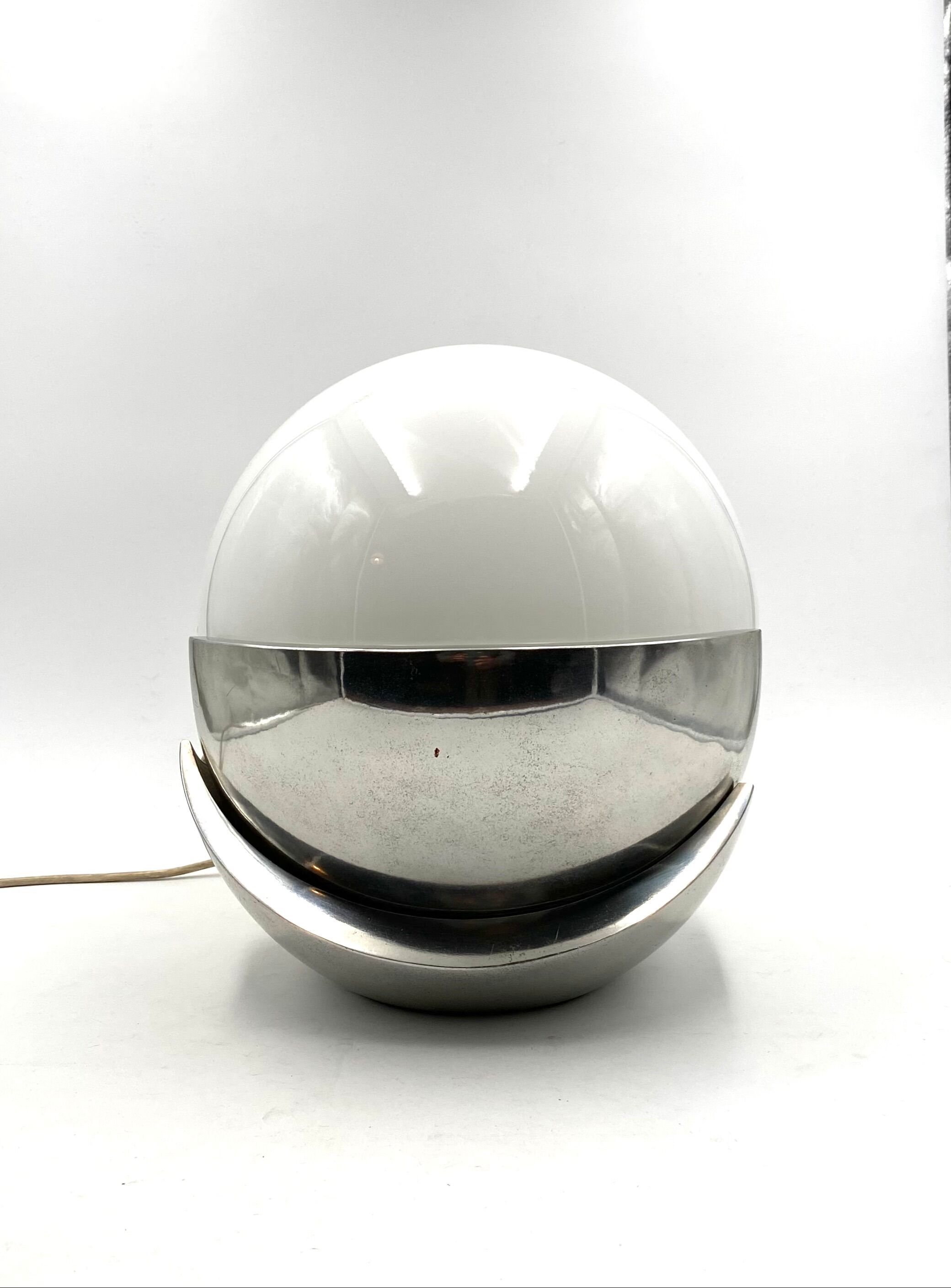 Giacomo Benevelli, 'Roto' Sculptural Table lamp, Gaetano Missaglia 1970, original signature