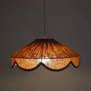 Suspension in a solid floral shape Cosette "caramel"