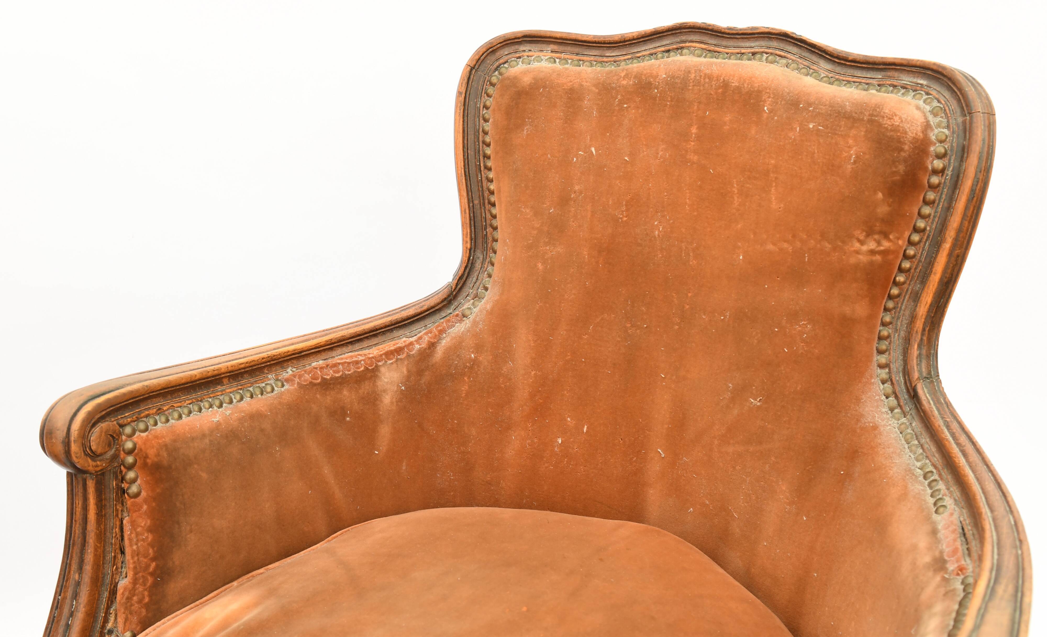 Paire de fauteuils bergère de style Louis XV
