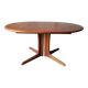 Extendable dining table