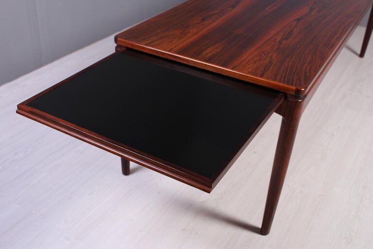 Mid-century Scandinavian coffee table in 1950s rosewood