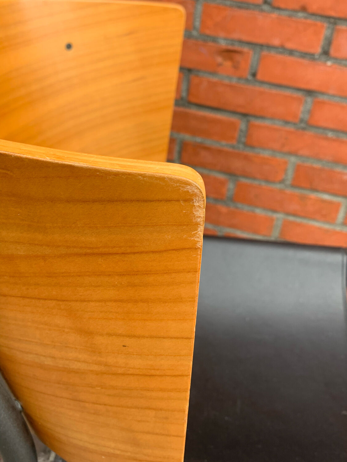 Lila Hunter chair by Philippe Starck XO edition