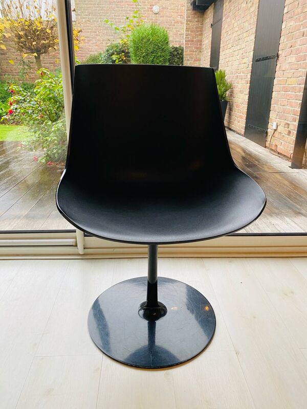 Chaise Flow 0526 noire - MDF Italia - Jean-Marie Massaud