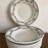 Moulin des Loups soup plates with garlands