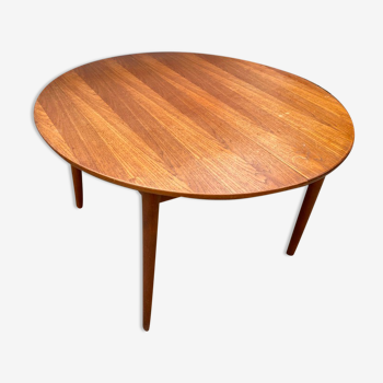 Scandinavian extendable round table in teak dia 122cm an60