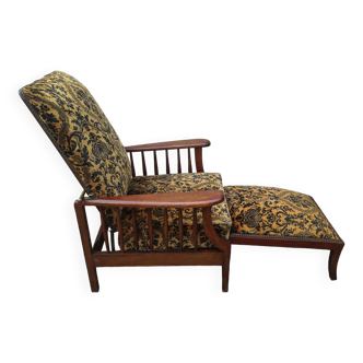Morris armchair retractable footrest