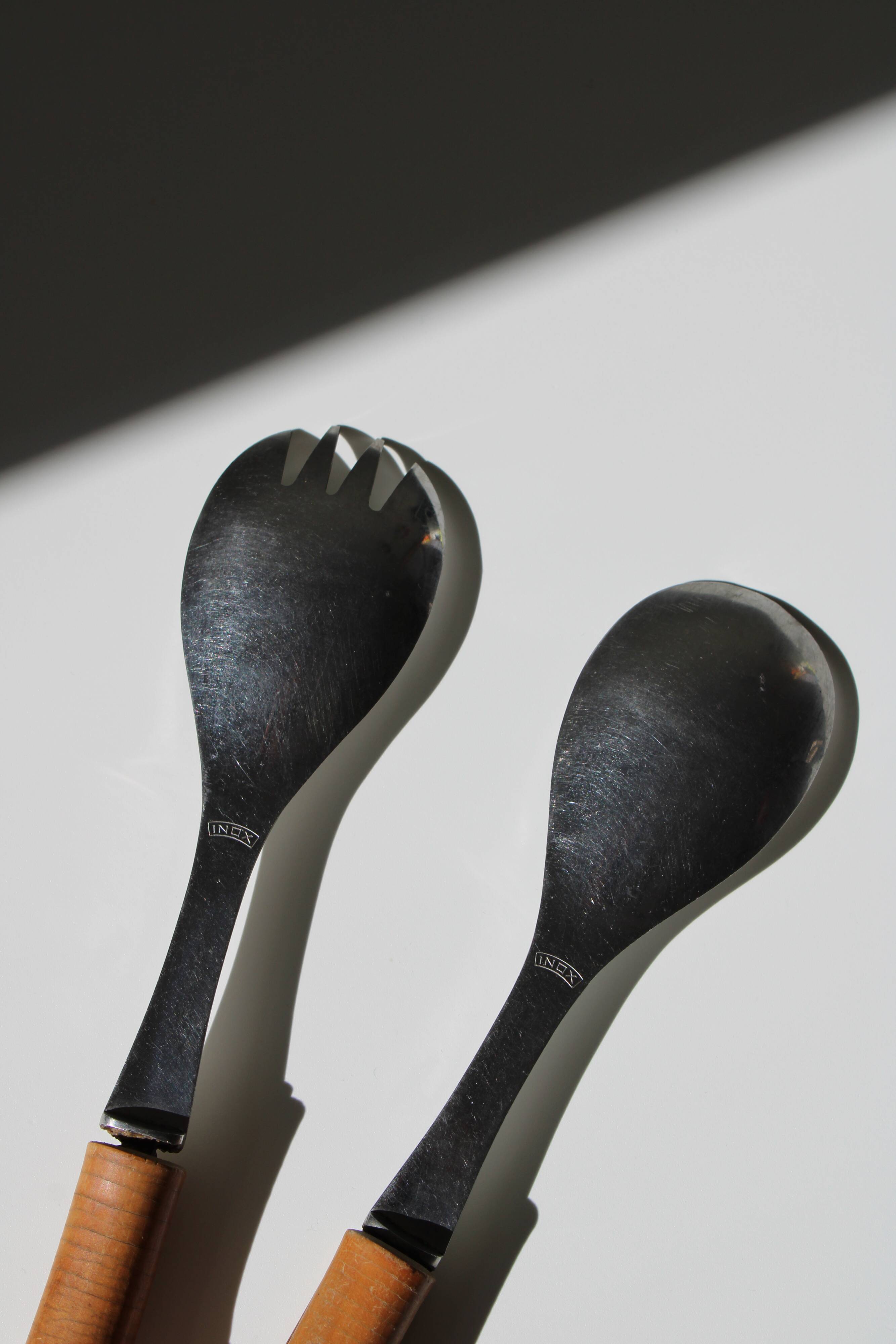 Vintage bamboo salad cutlery