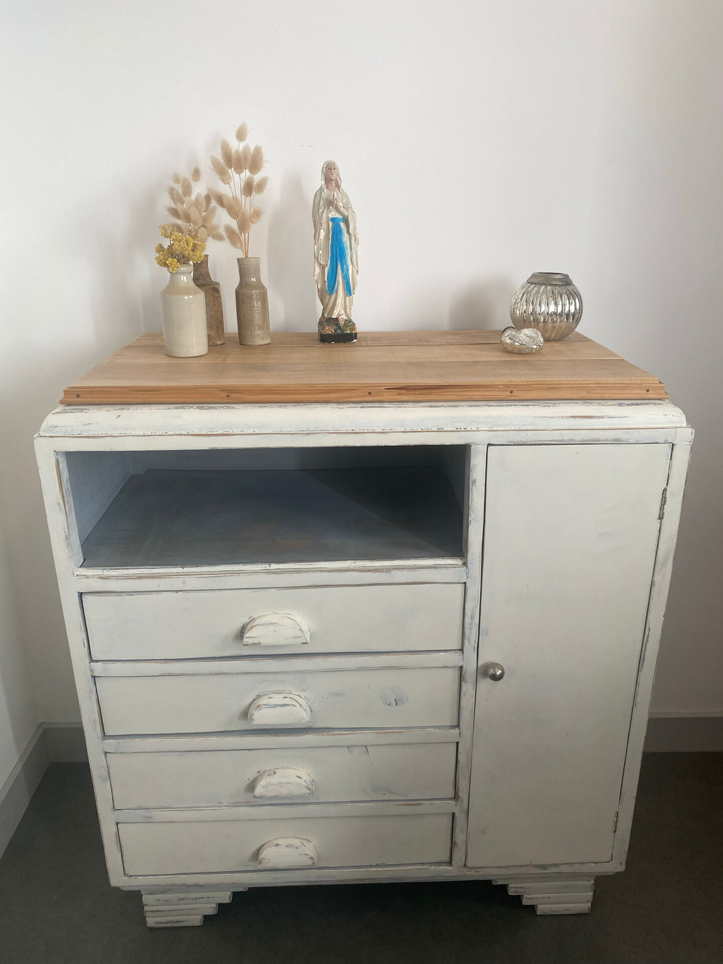 Small vintage furniture