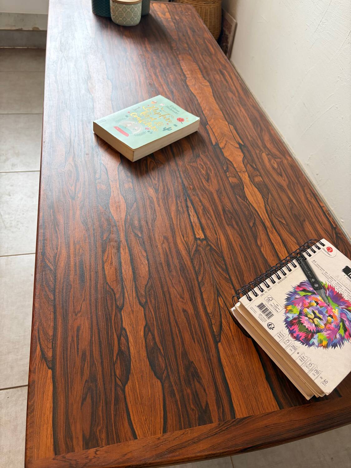Vintage Scandinavian coffee table in rosewood.